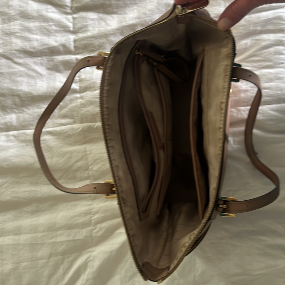 Authentic Michael Kors Handbag - image 6